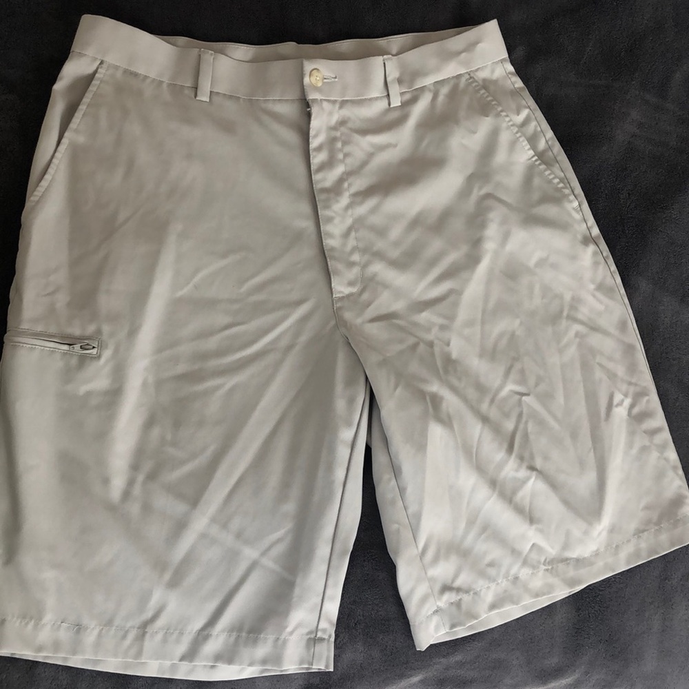 Golf shorts